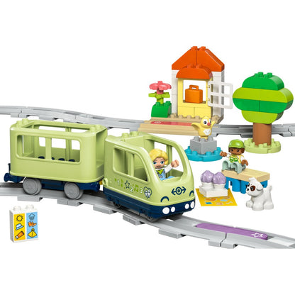 LEGO® DUPLO® | Town Interaktyvus nuotykių traukinukas 10427
