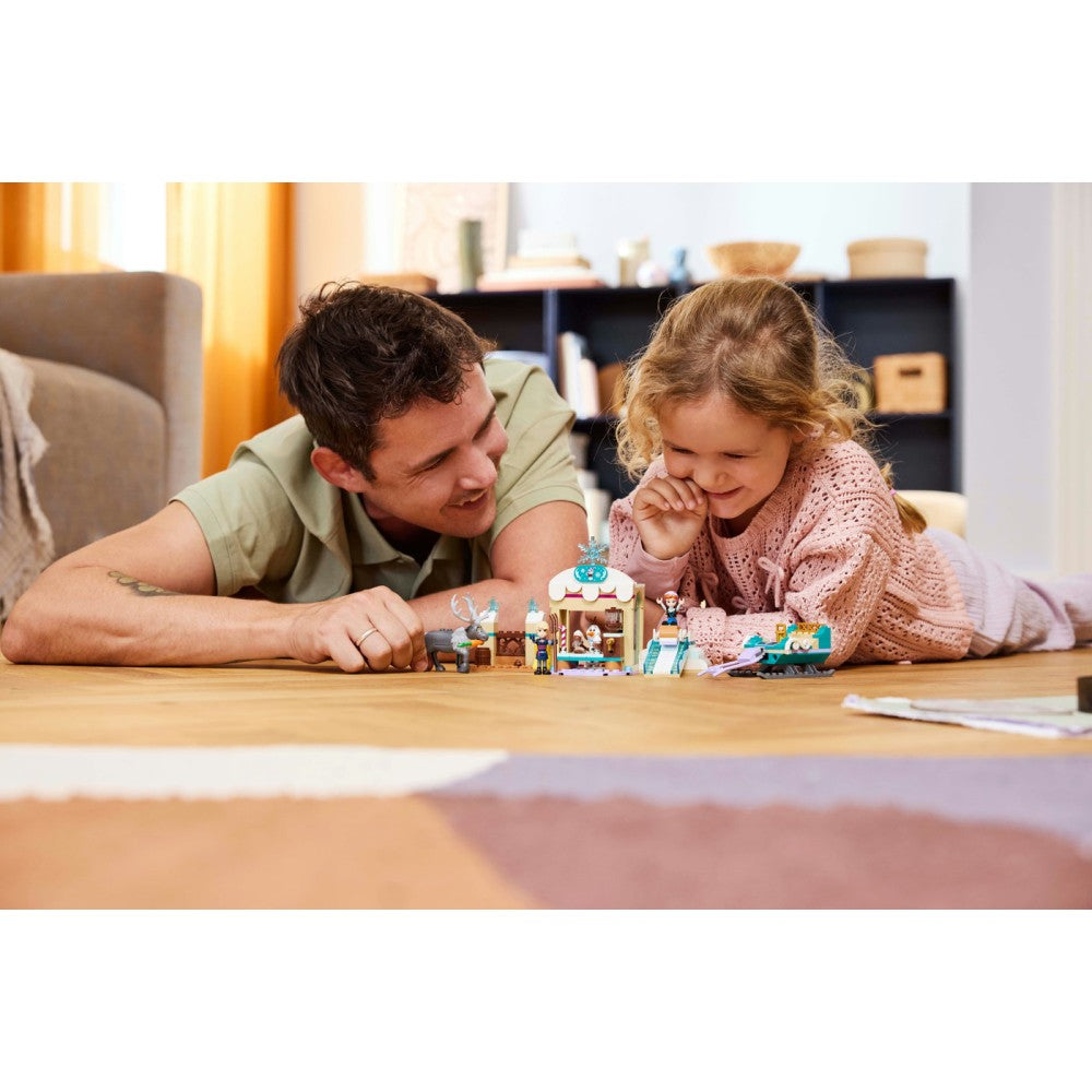 LEGO® ǀ Disney Ledo šalies Anos kelionė rogėmis 43256